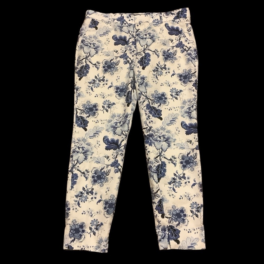 ZARA WHITE & BLUE FORAL PRINT COTTON BLEND CROPPED PANTS/ Size 10